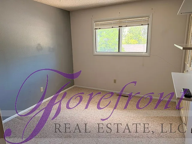 4055 E 8th St — Photo 5