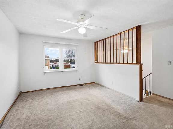 5th image of 1946 Redstone Dr