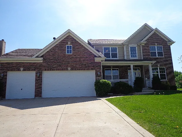 1804 Hillside Ln photo 1