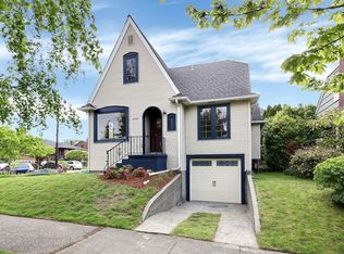 8318 8th Ave NE, Seattle, WA 98115