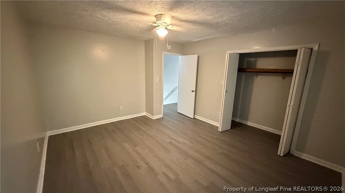 2 bed, 1.5 bath, 1025 sqft, $1,200 — Photo 3