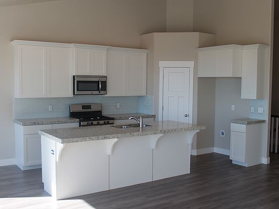 2nd image of 2842 S. Kollman Lane