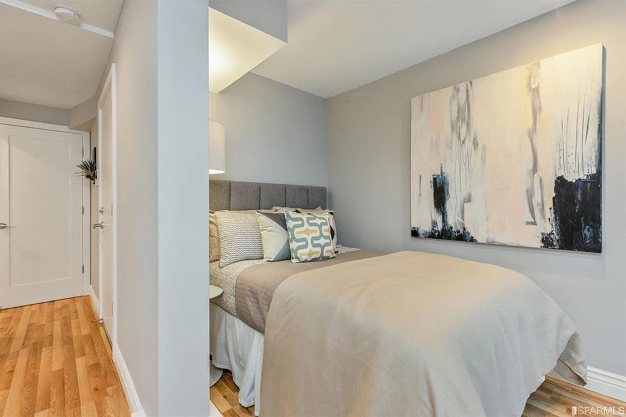 Studio, $2,850 — Photo 4