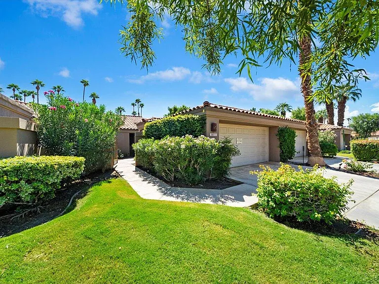 38615 Palm Valley Dr — Photo 4