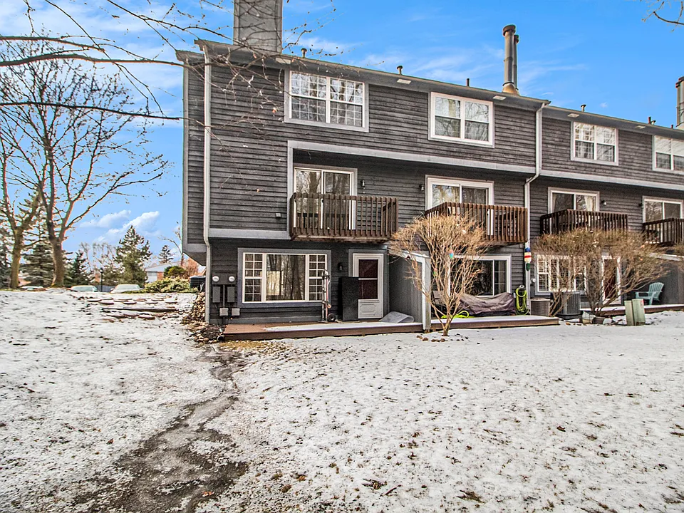 230 Lyn Anne Ct