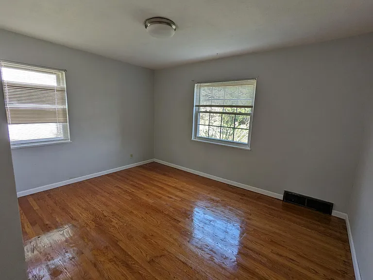 9505 Eudora Ct — Photo 13