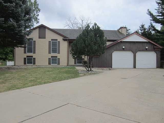 1st image of 2920 Truman Cir #2922