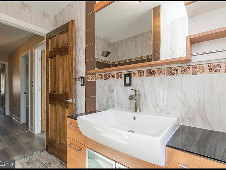 4100 Garrett Rd — Photo 13