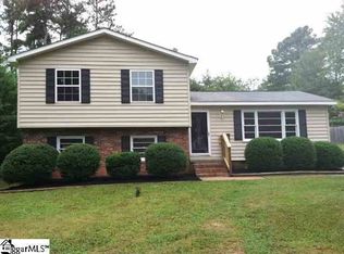 406 Sellwood Cir, Simpsonville, SC 29680