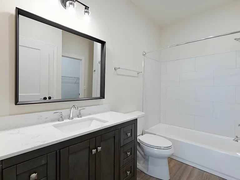 Shadow Creek West New Apartments — Photo 24