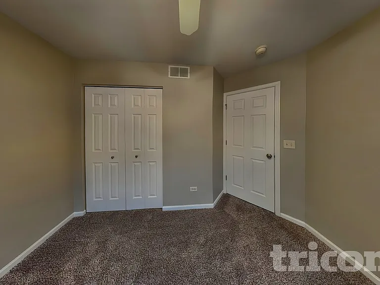 8007 Shady Oak Rd — Photo 11