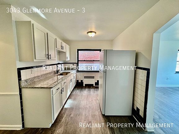 4th image of 3043 Glenmore Ave APT 3