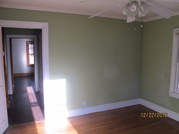 5th image of 2067 Montague Avenue Ext