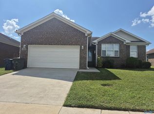 2522 Garden Park Dr NW, Huntsville, AL 35810