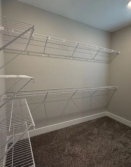 44 Sparkleberry Ln W — Photo 31