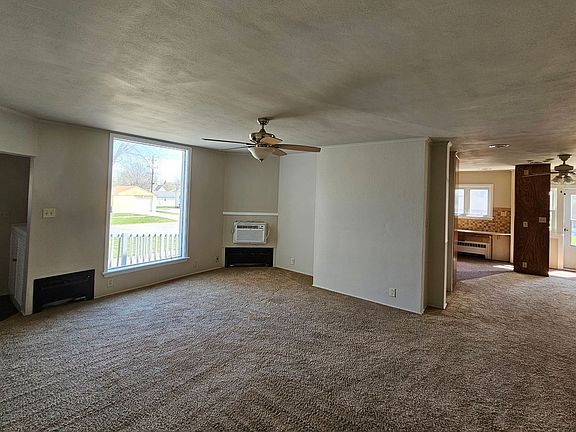 4th image of 302 S 4th St Unit 2