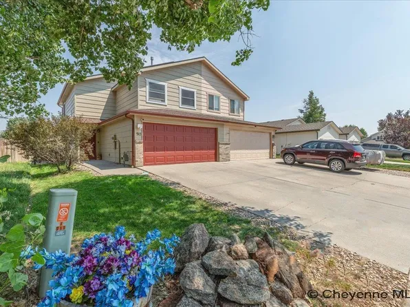 915 Pennsylvania Ave, Cheyenne, WY 82001