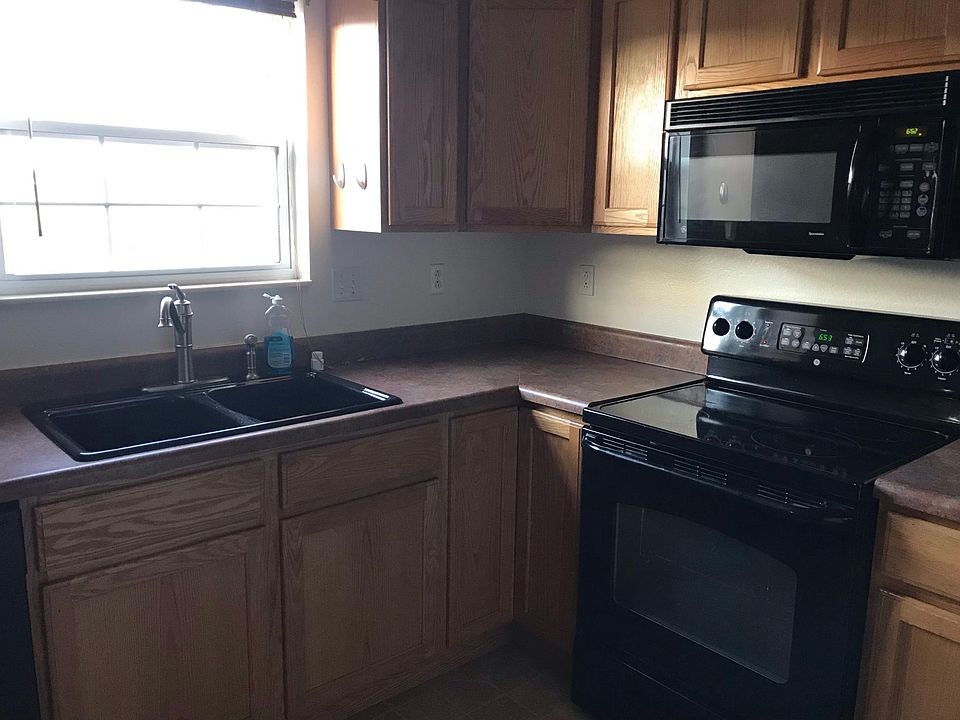 1st image of 2049 Wexford Green Way