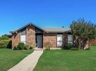5541 Sagers Blvd, The Colony, TX 75056