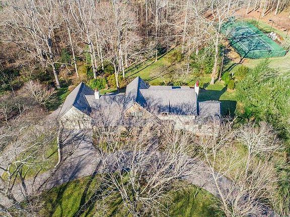 3rd image of 7123 Sherwood Dr