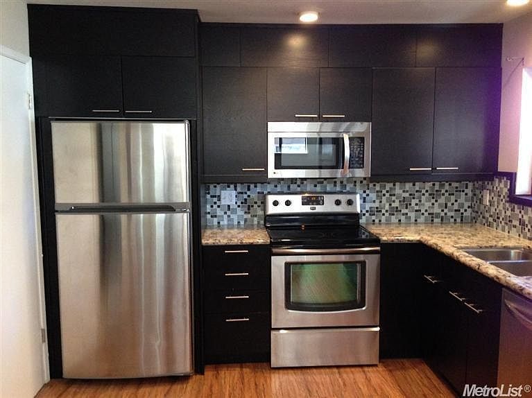 2nd image of 7900 Arcade Lake Ln