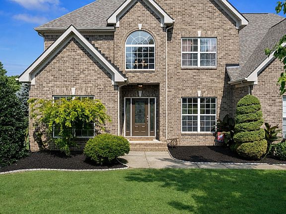 5th image of 417 Eclipse Dr