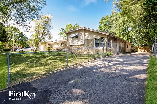 2108 Linden Ave Photo 1