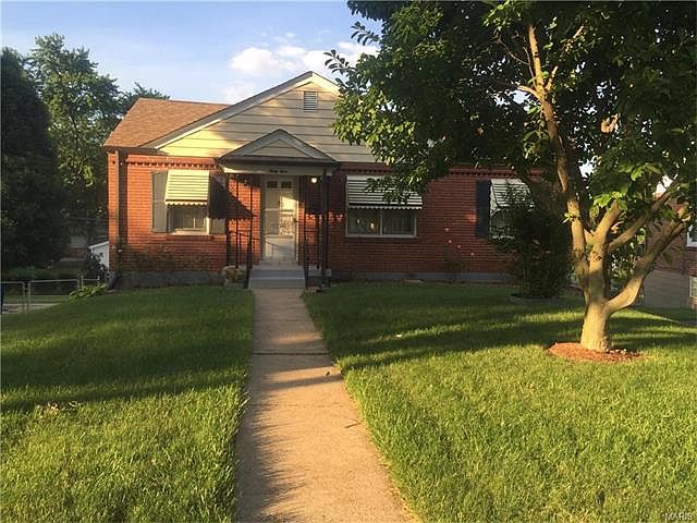 1st image of 39 Constance Ct