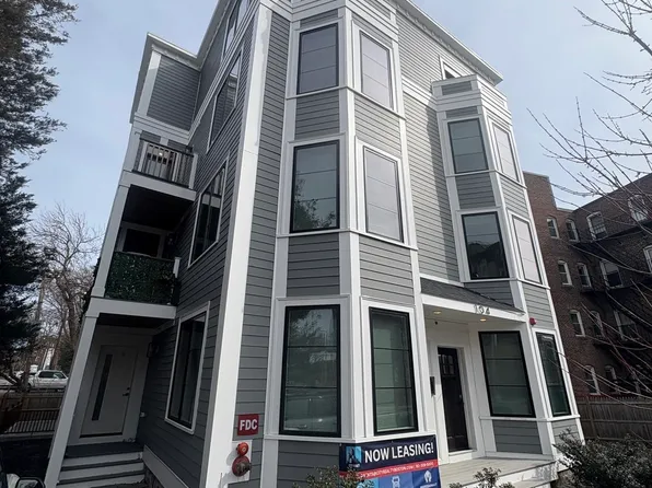 104-106 Warren St, Allston, MA 02134