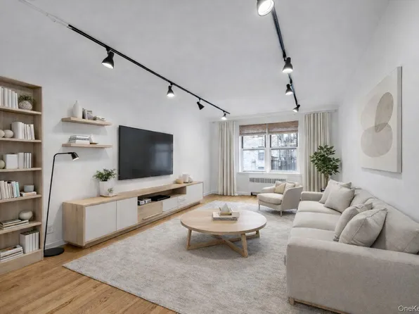 2080 Barnes Avenue #4E, Bronx, NY 10462