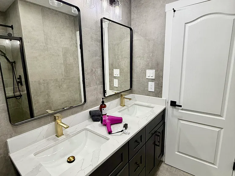 7910 Misty Ln — Photo 16