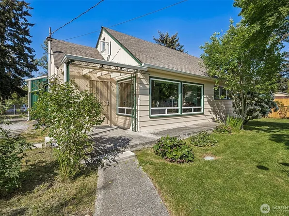 2207 E George Street, Tacoma, WA 98404
