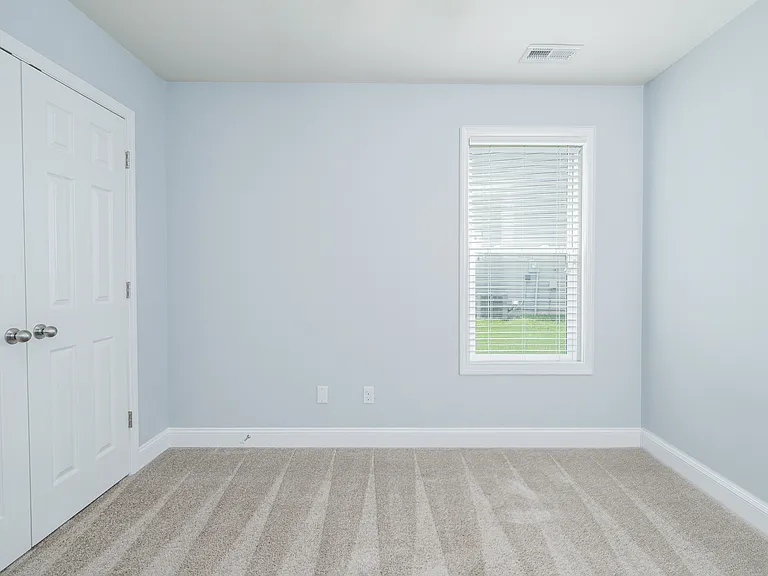 312 Hawks Bluff Dr — Photo 11