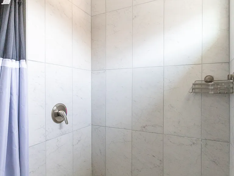 3126 Oakley St — Photo 17