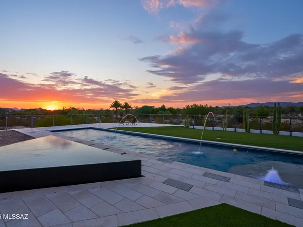 9725 N Linda Vista Pl, Tucson, AZ 85742