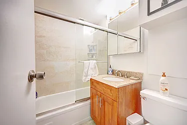 Rented by Urbane Brokerage