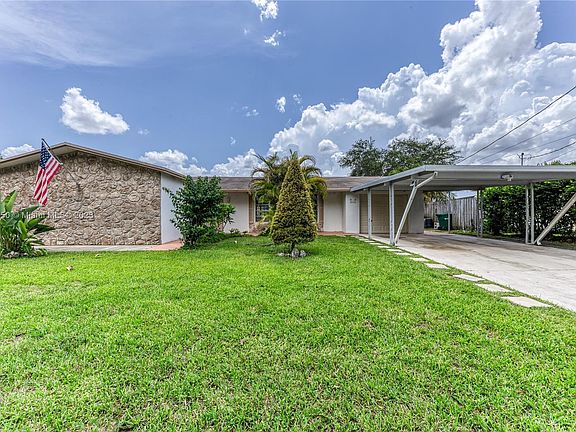 2nd image of 2035 NW 65th Ave