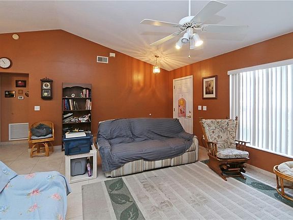 3rd image of 1143 Arbor Hill Cir
