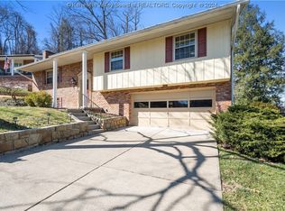 1615 Berkshire Pl, Charleston, WV 25314