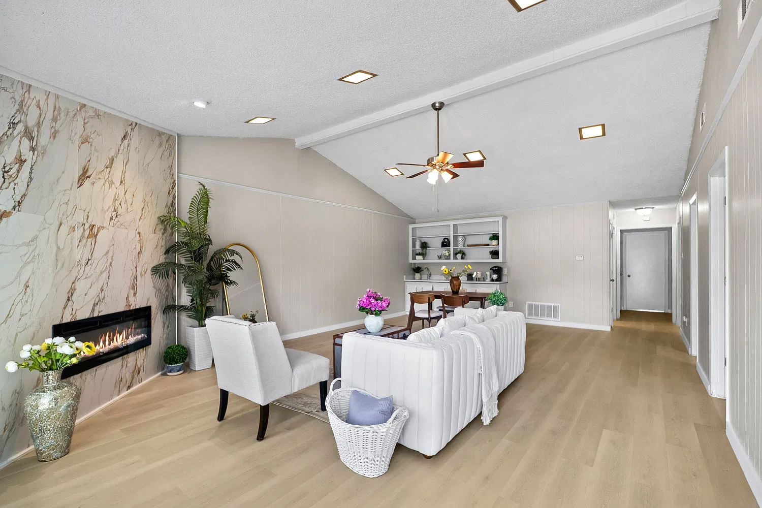 310 Candlewood Pl — Photo 1