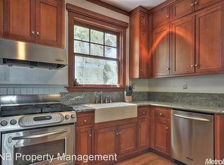 1920 21st St, Sacramento, CA 95811