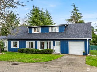 25740 20th Avenue S, Des Moines, WA 98198
