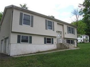 30 Black Rock Trl, Port Jervis, NY 12771