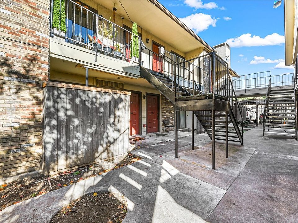 1st image of 1810 N Garrett Ave APT 215