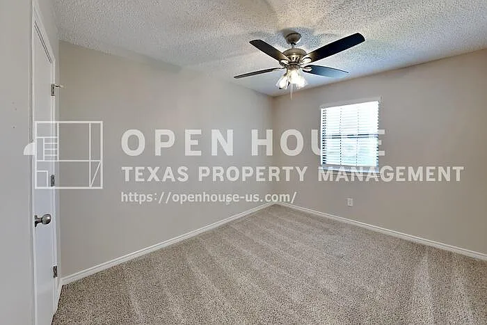 2104 Rose Cliff Ln — Photo 15