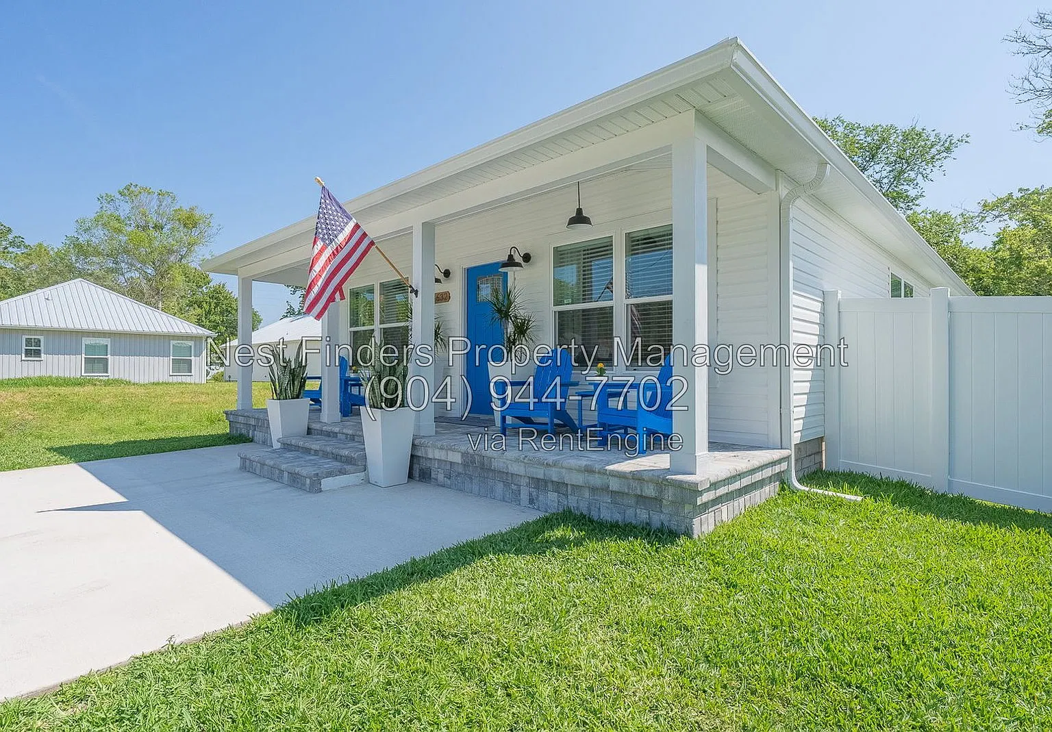 3 bed, 2.0 bath, 1200 sqft, $1,995 — Photo 2