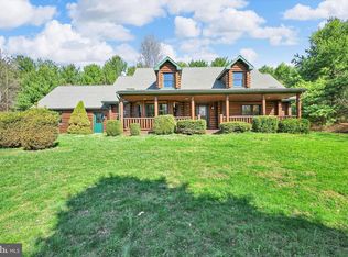 1080 Canadochly Rd, York, PA 17406