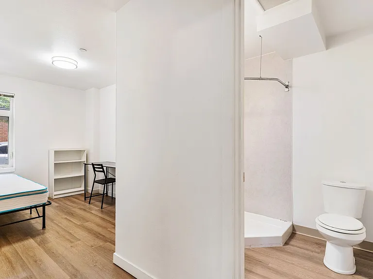 Radian Apartments — Photo 23