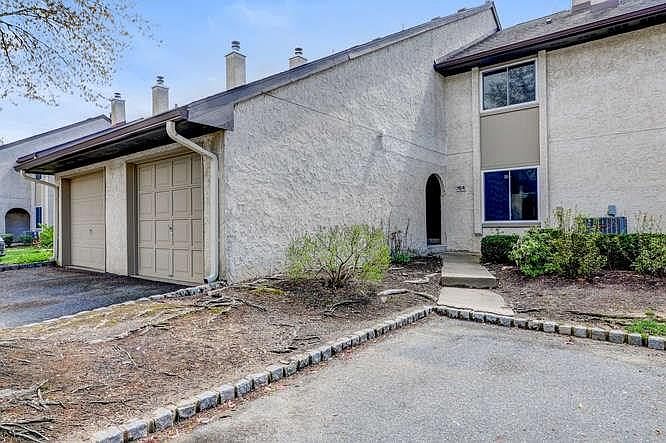 1st image of 164 Thoreau Dr #0