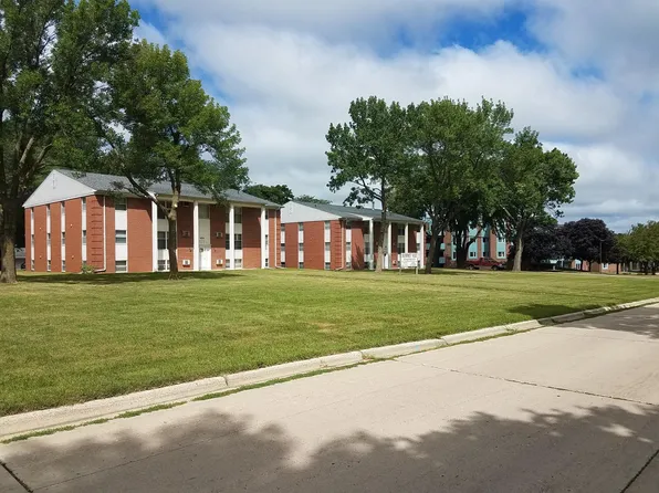 650 Summit Dr, Fairmont, MN 56031